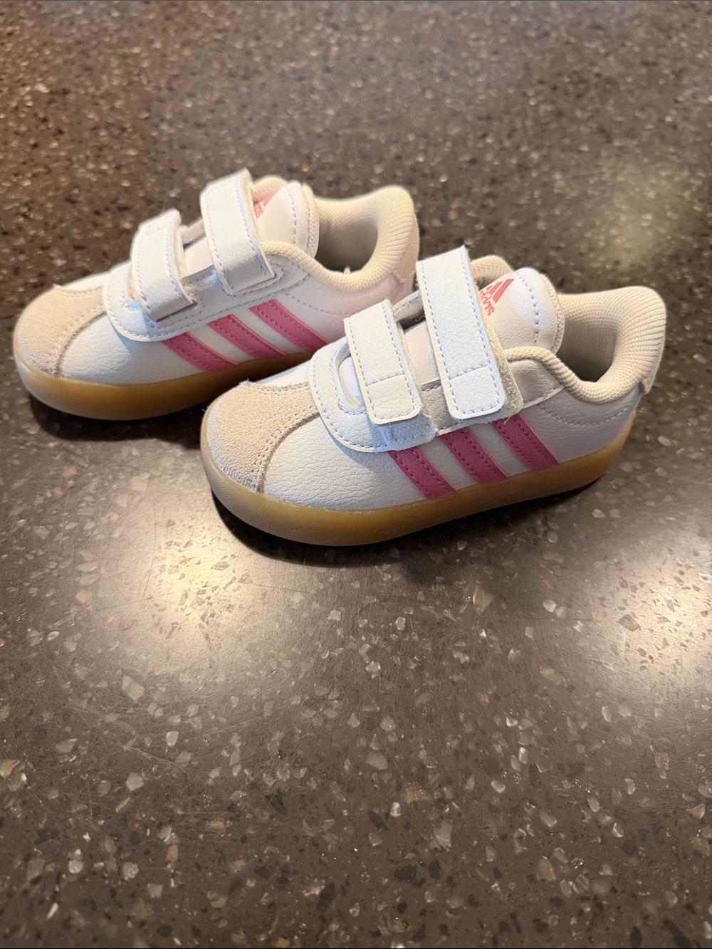 Brand new adidas Kids White Sneakers with Pink Stripes and Gum Sole
